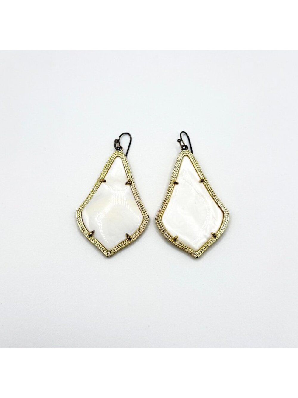 Kendra Scott Alex Drop Earrings White Mother Of Pearl Gold Tone